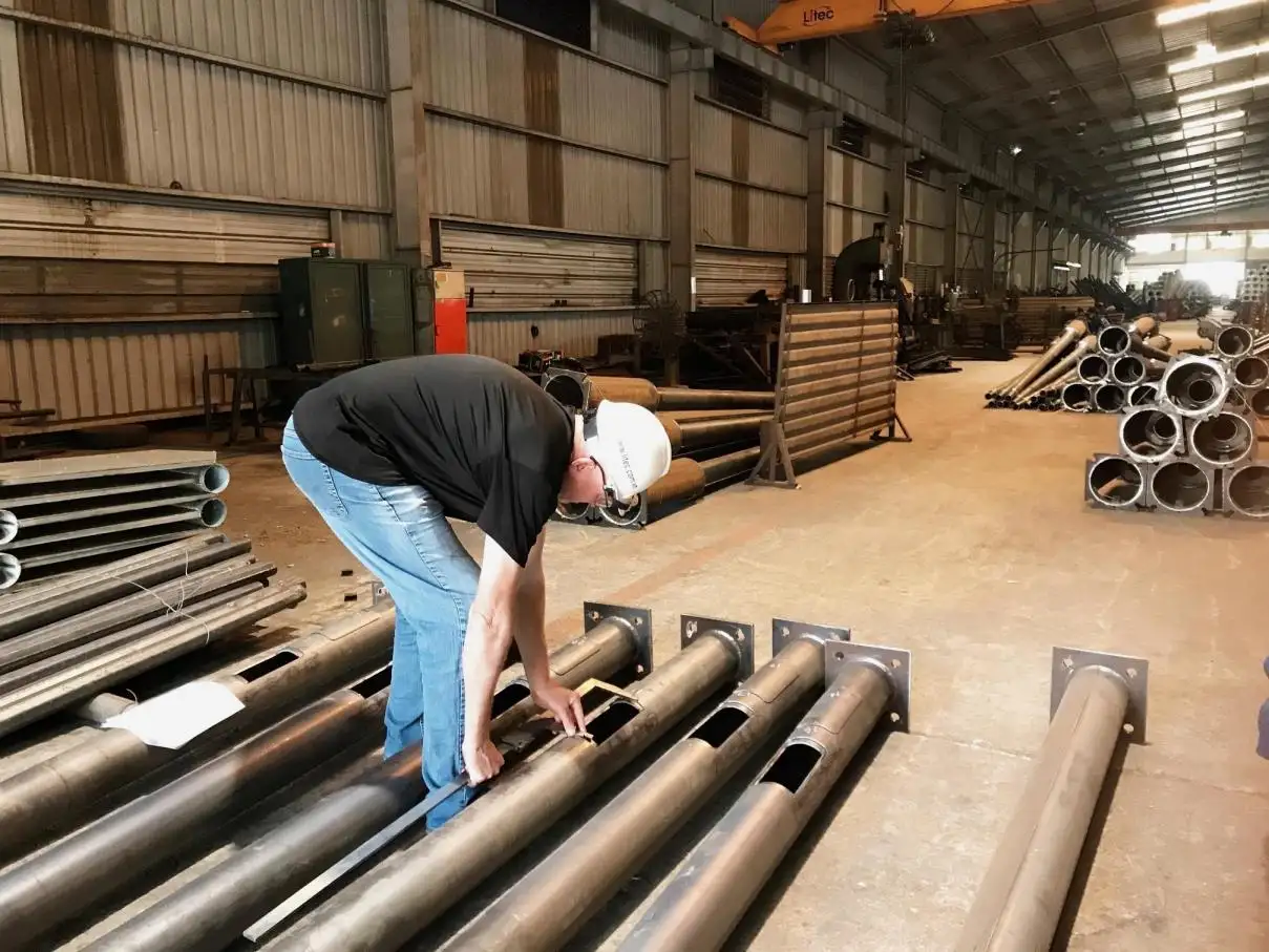 街灯ポール曲げ機械サプライヤー: 耐久性のある柱がどのように形成されるか