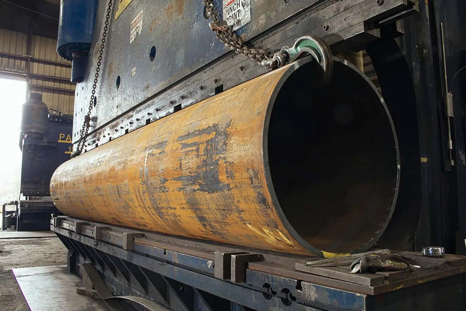 適切なプレスブレーキの選び方: 精密曲げに関する専門家のおすすめ